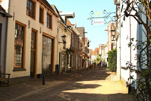 Walstraat in Deventer - Foto Reis&Co